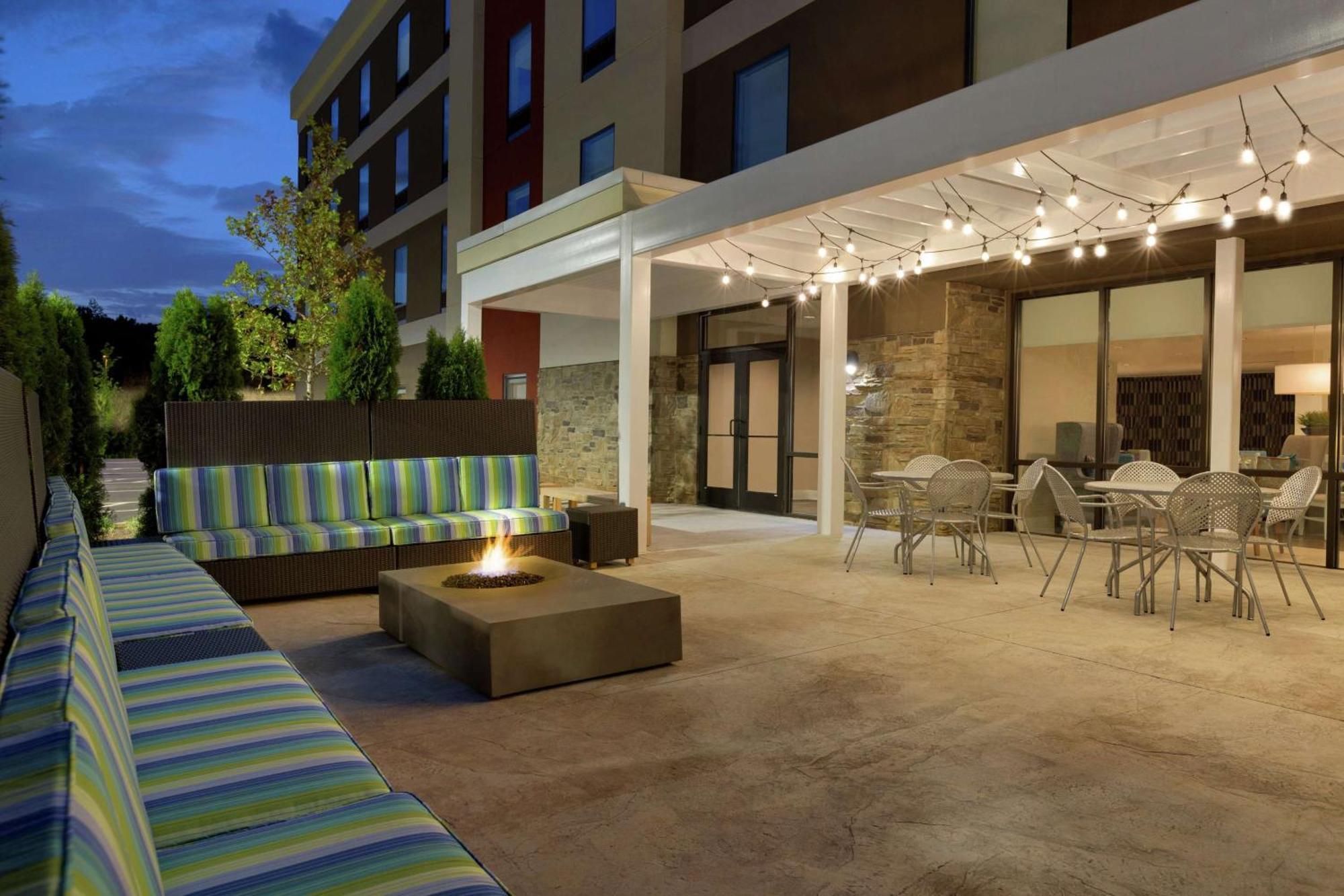 Home2 Suites By Hilton Cartersville Exterior photo